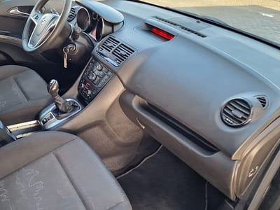 OPEL MERIVA, 1.7cdti, an 2013 stare perfecta, senzori parcare, 5l%, recent inmatriculata