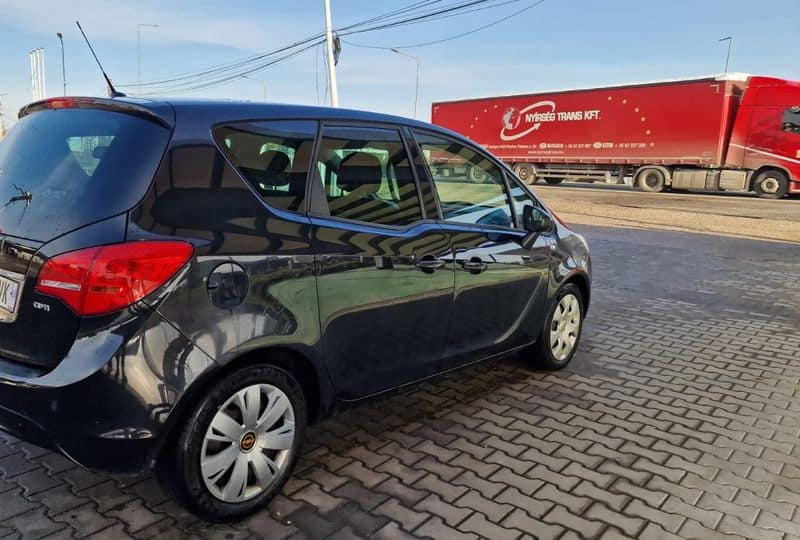 OPEL MERIVA, 1.7cdti, an 2013 stare perfecta, senzori parcare, 5l%, recent inmatriculata